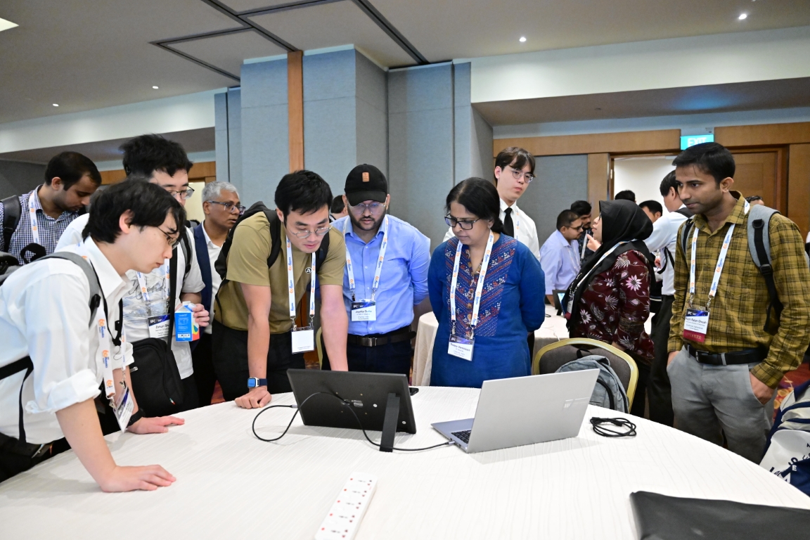 Photo of Hack Your Research at IPC 2025